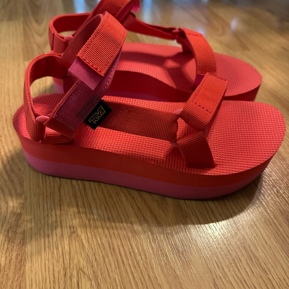 Teva Universal Platform Hot Pink Sandals with Adjustable Straps
